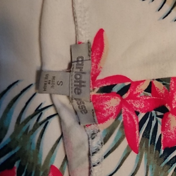 Charlotte Russe mini skirt - Picture 4 of 4